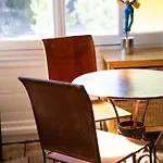 Bed & Breakfast Le D'ouchy