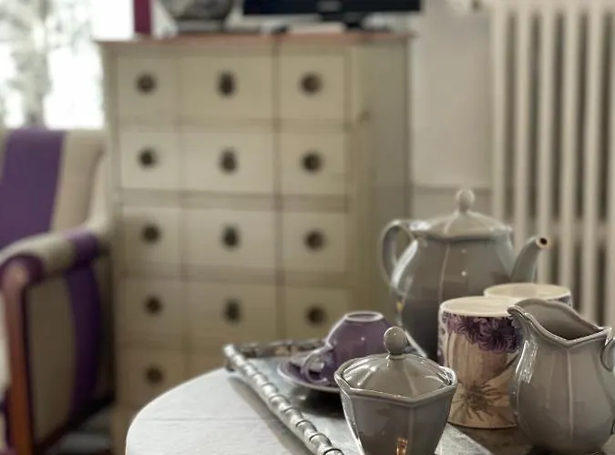 Le D'ouchy Frühstückspension 3*