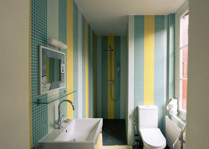 Le D'ouchy Nocleg ze śniadaniem 3*