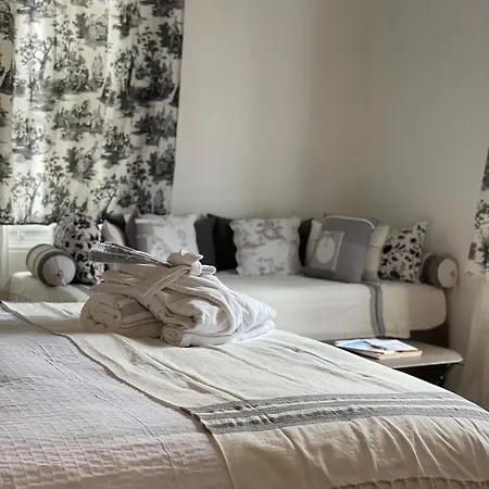 Le D'ouchy Bed and breakfast