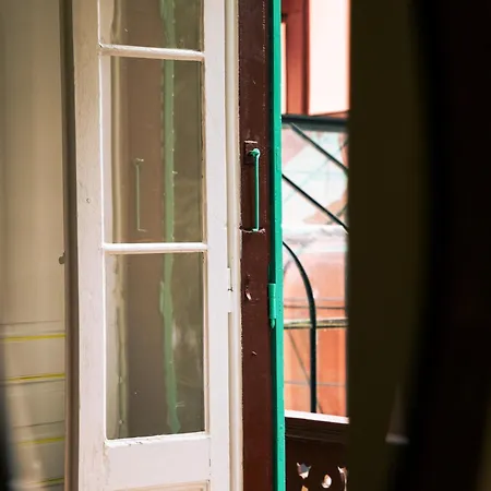 Le D'ouchy Bed & Breakfast 3*