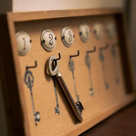 Le D'ouchy Bed & Breakfast 3*