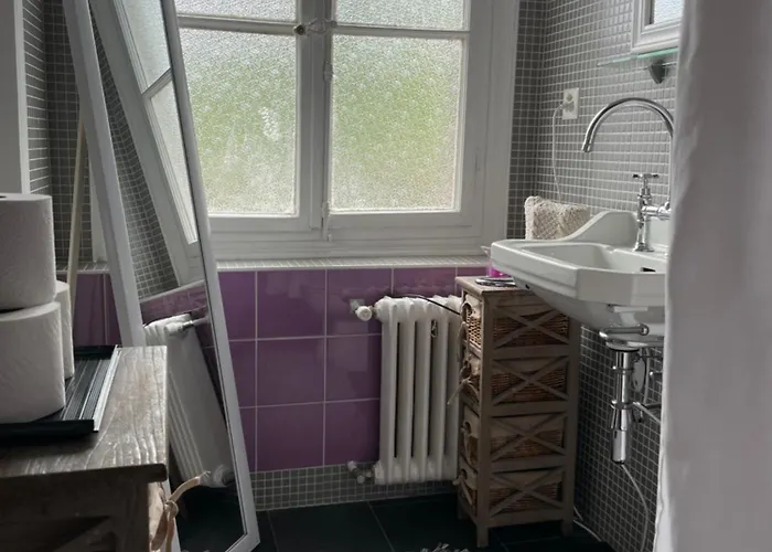 Le D'ouchy Bed & Breakfast